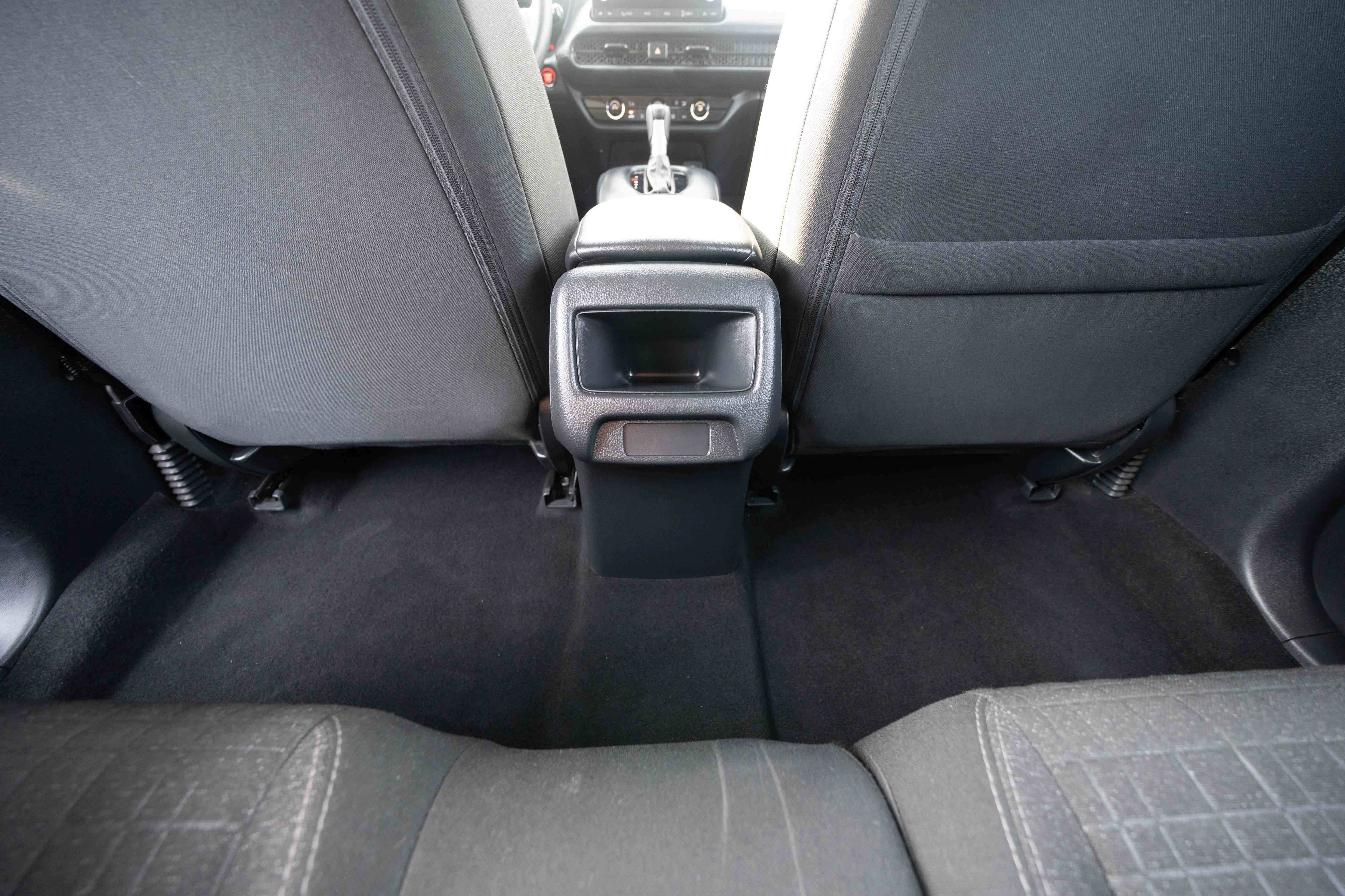 Certified 2025 Honda HR-V LX image 22