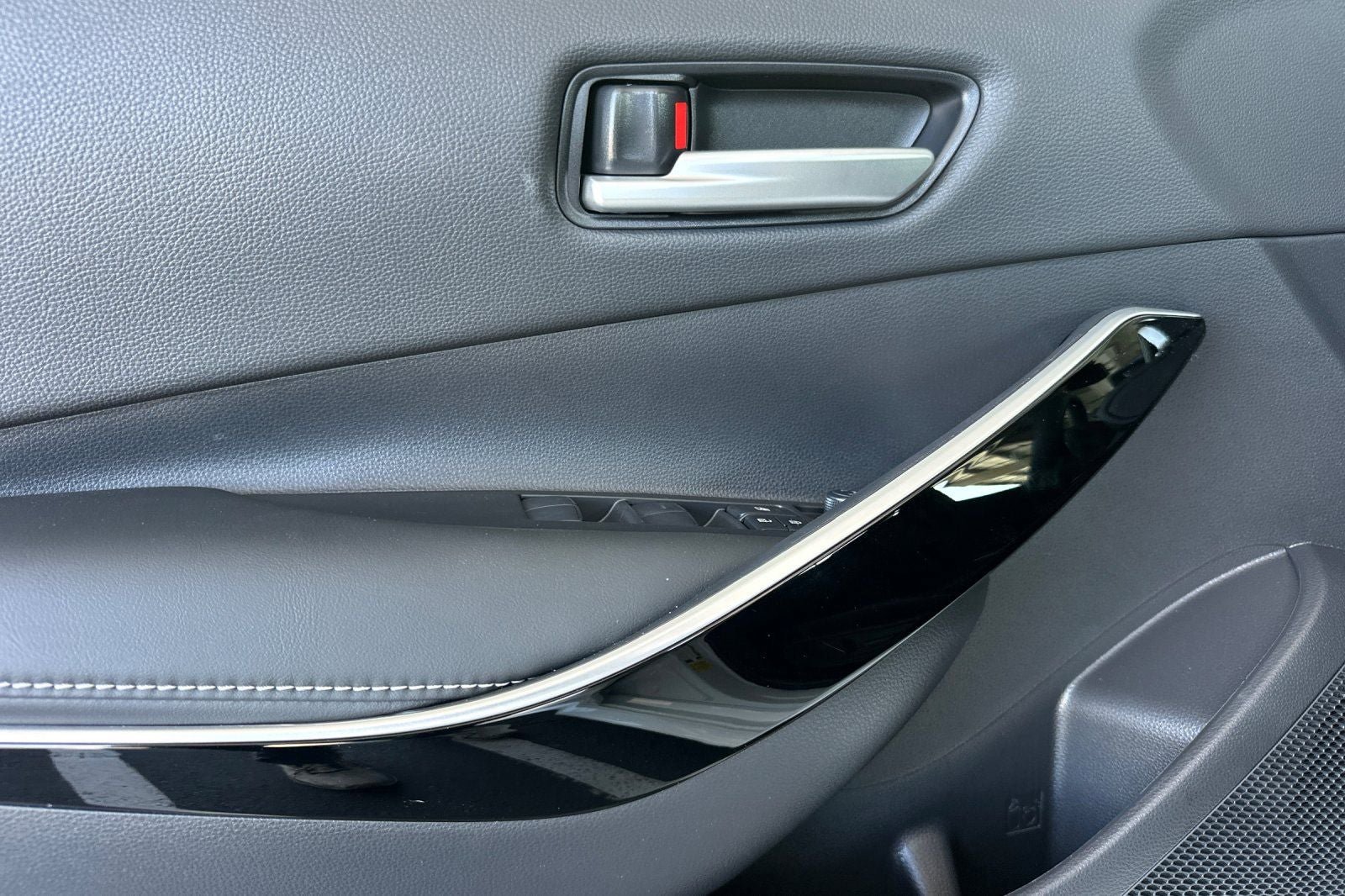 New 2026 Toyota Corolla XLE image 12