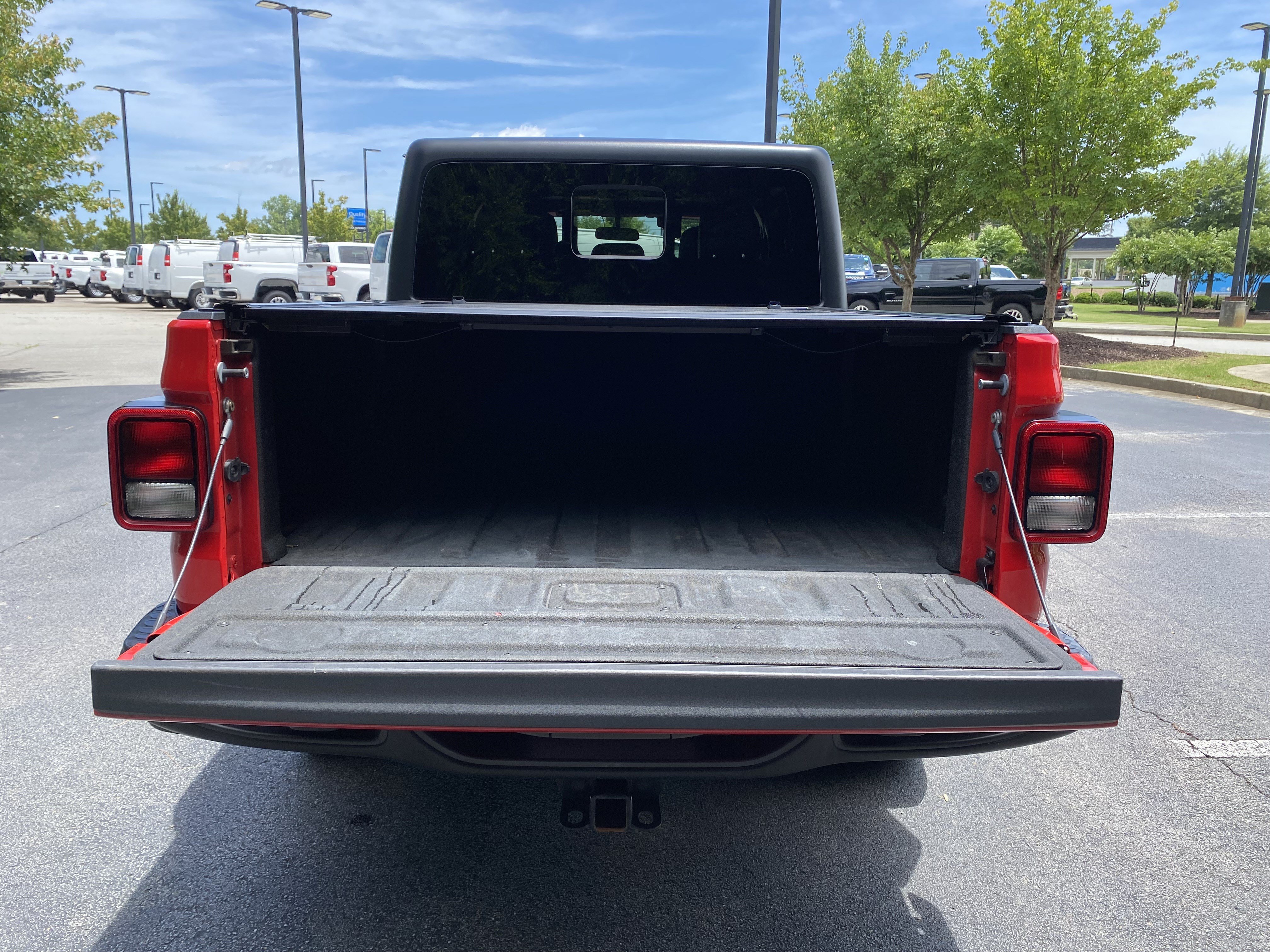 Used 2021 Jeep Gladiator Sport AWD/4WD image 11