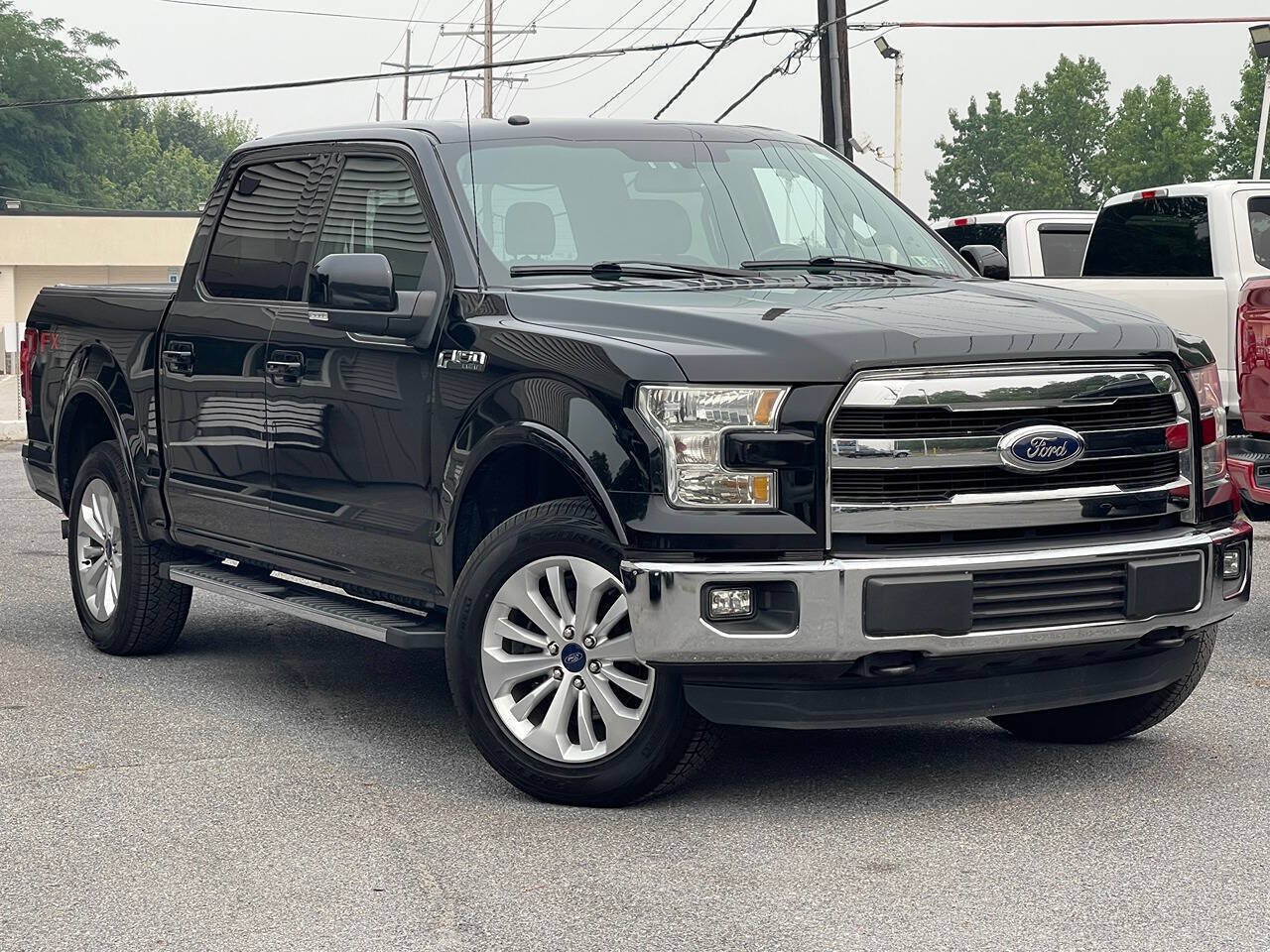 Used 2016 Ford F150 Lariat w/ Equipment Group 501A Mid
