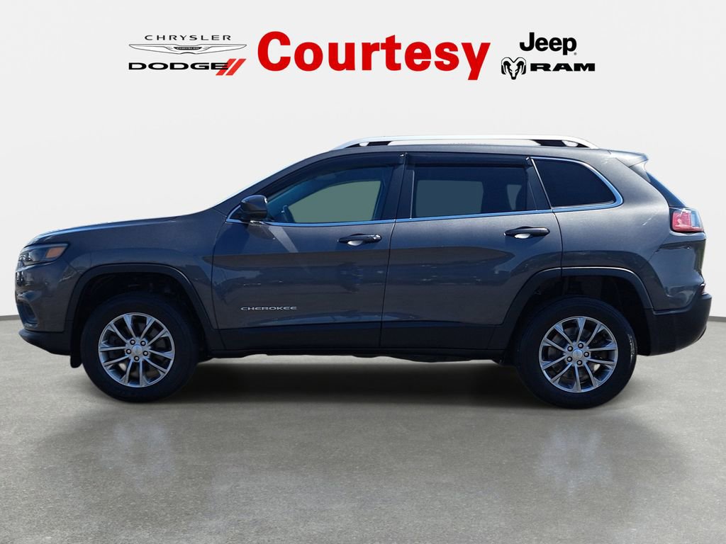 Used 2020 Jeep Cherokee Latitude Plus w/ Cold Weather Group AWD/4WD image 6