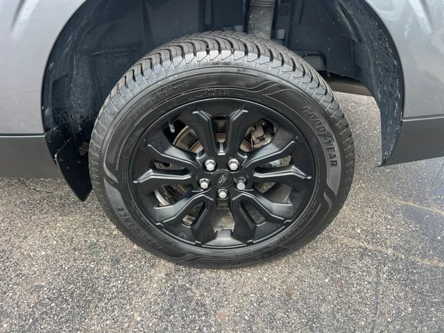 Used 2024 Ford Maverick Lariat w/ Black Appearance Package FWD image 9