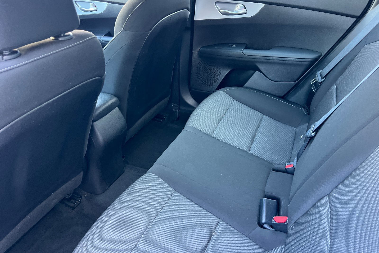 Used 2023 Kia Forte LXS image 12