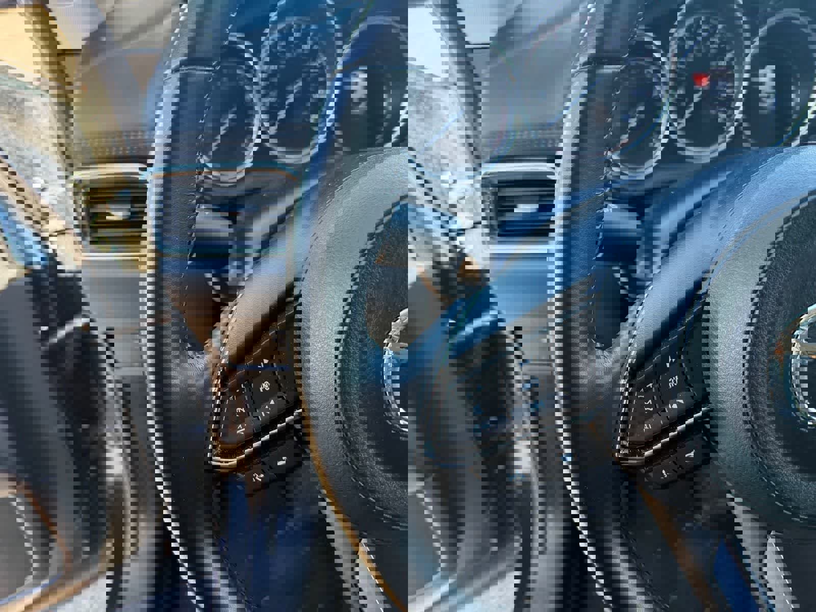 Used 2025 MAZDA CX-5 AWD 2.5 S w/ Select Package image 16