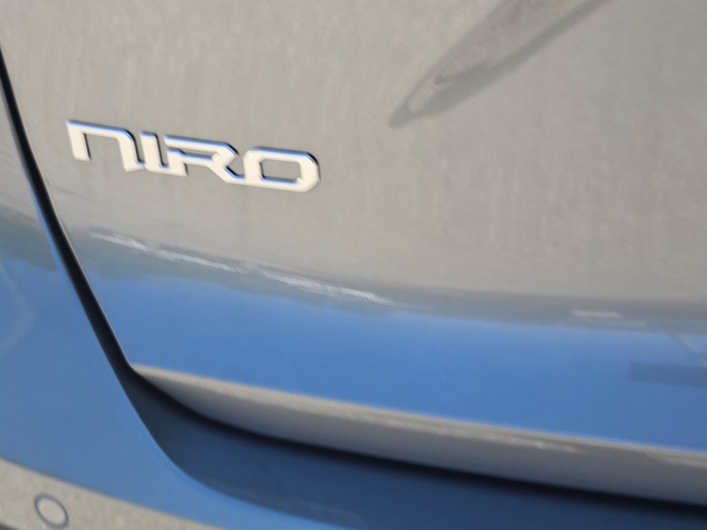 New 2026 Kia Niro Wind FWD image 10