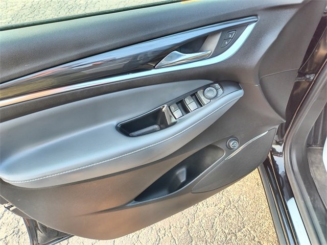 Used 2023 Buick Enclave Essence w/ Experience Buick Package image 18