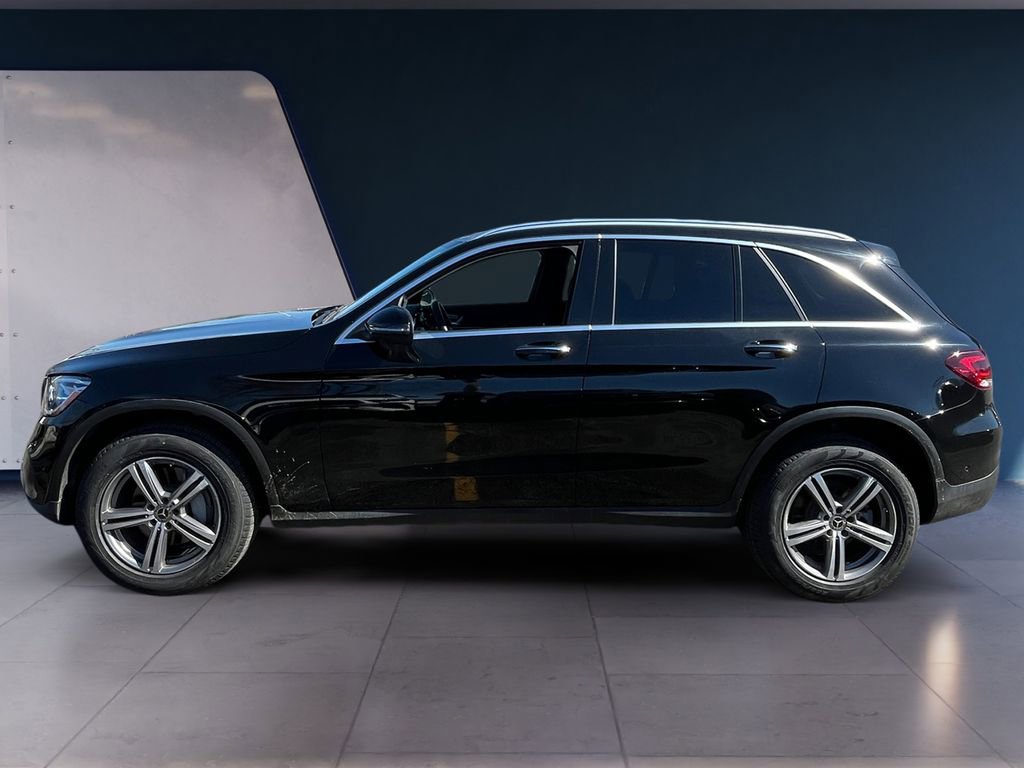 Certified 2022 Mercedes-Benz GLC 300 4MATIC w/ Multimedia Package Lite image 2