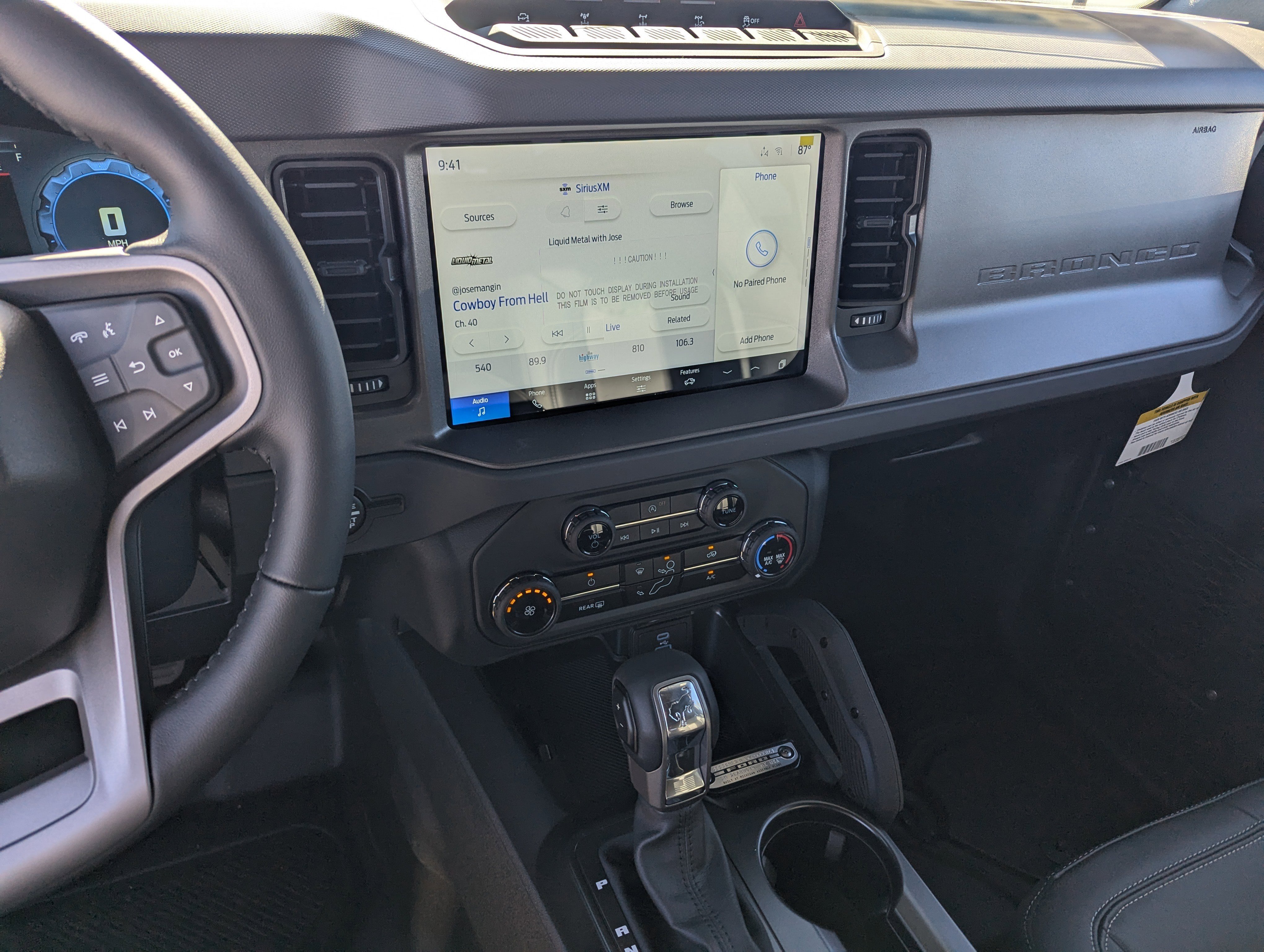 New 2025 Ford Bronco Badlands image 10