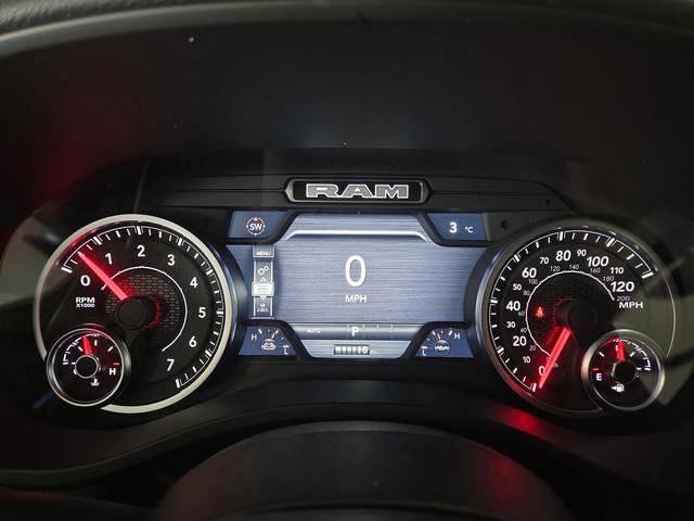 New 2026 RAM 1500 4x4 Crew Cab image 15