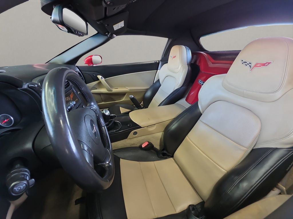 Used 2012 Chevrolet Corvette Convertible w/ 3LT Preferred Equipment Group image 17