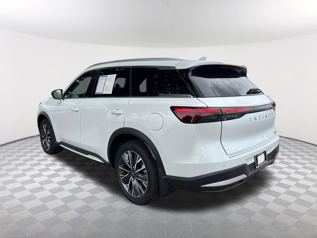 Certified 2026 INFINITI QX60 Luxe w/ Cargo Package FWD image 7