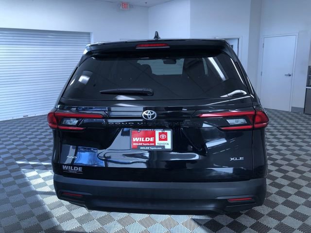 Used 2025 Toyota Grand Highlander AWD image 15