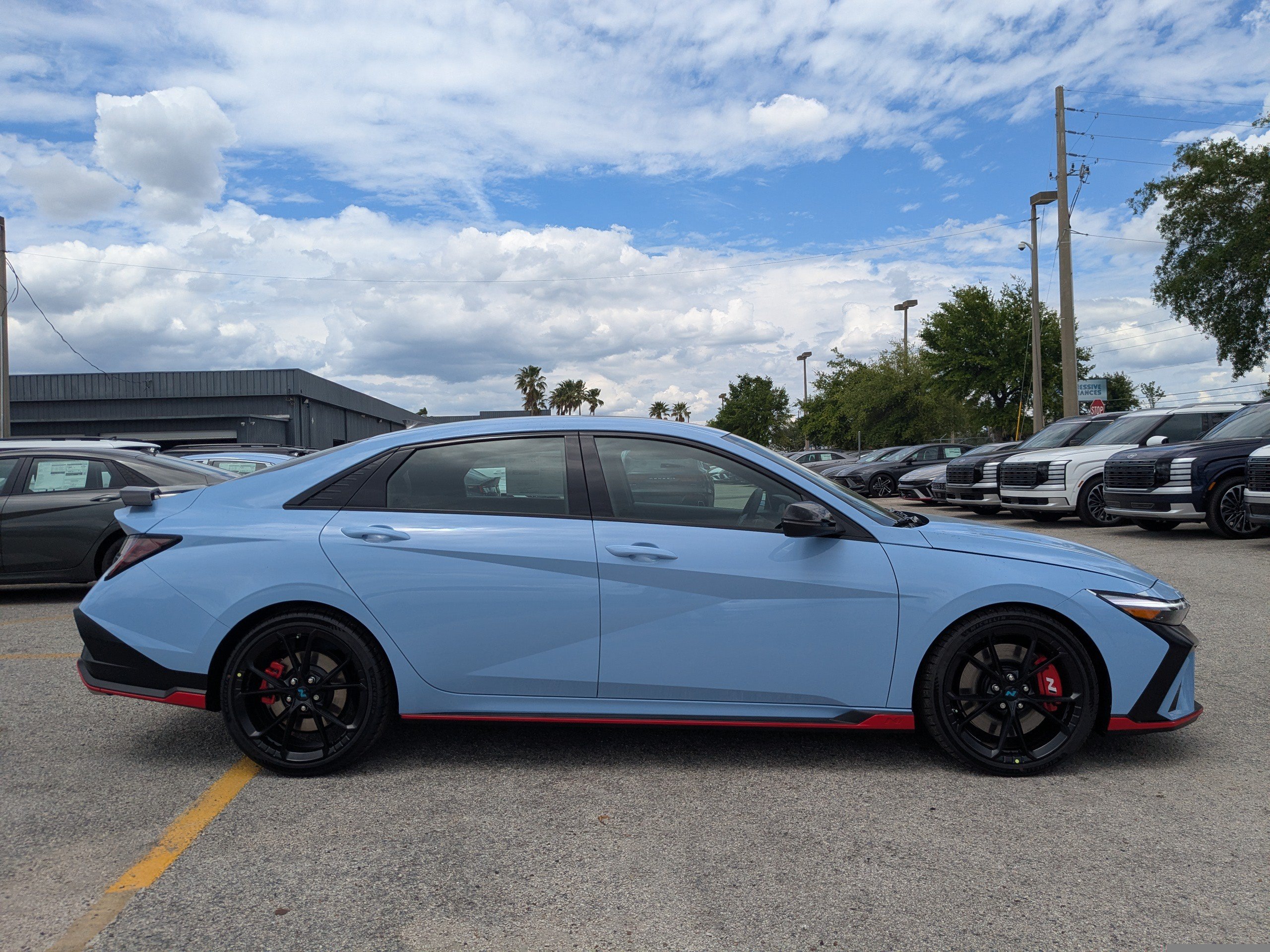 Used 2026 Hyundai Elantra N FWD image 4