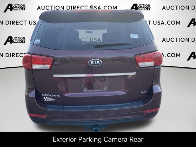 Used 2015 Kia Sedona LX w/ LX Convenience Package FWD image 5