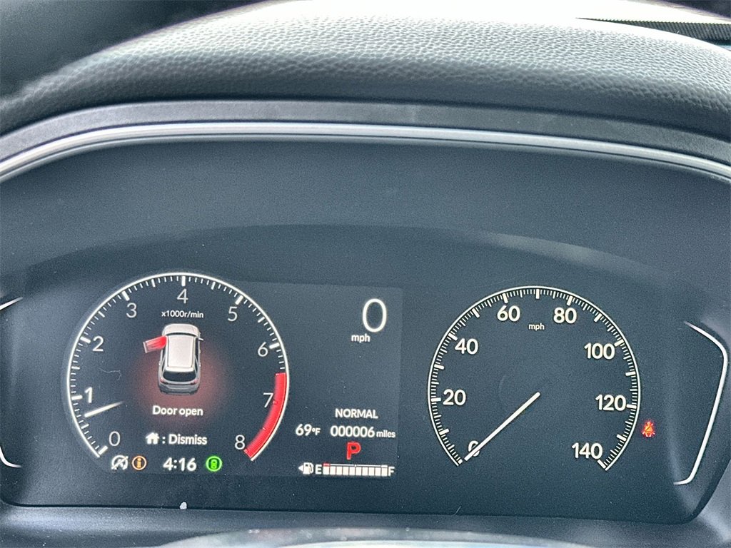 New 2025 Honda Pilot Touring image 10