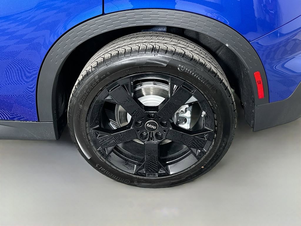 Certified 2025 MINI Cooper Countryman S AWD/4WD image 23