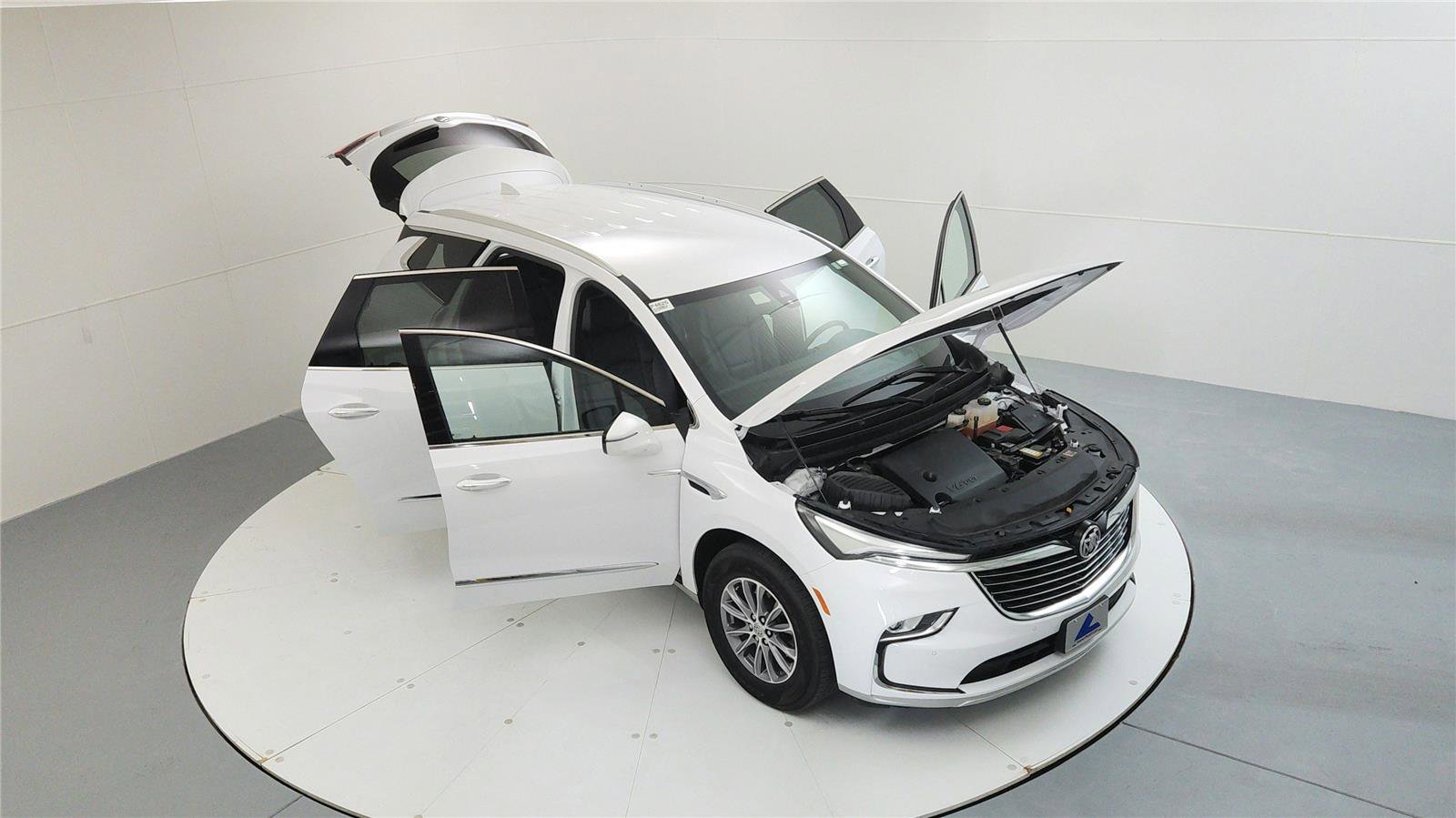 Used 2024 Buick Enclave Premium image 15