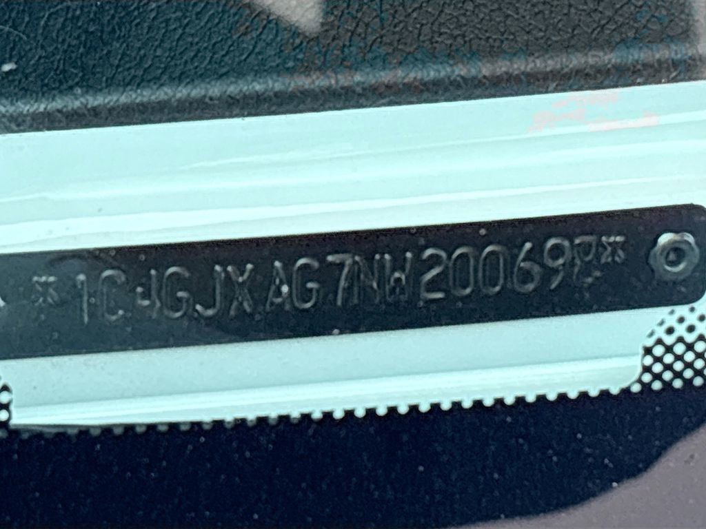 Used 2022 Jeep Wrangler Sport S image 31