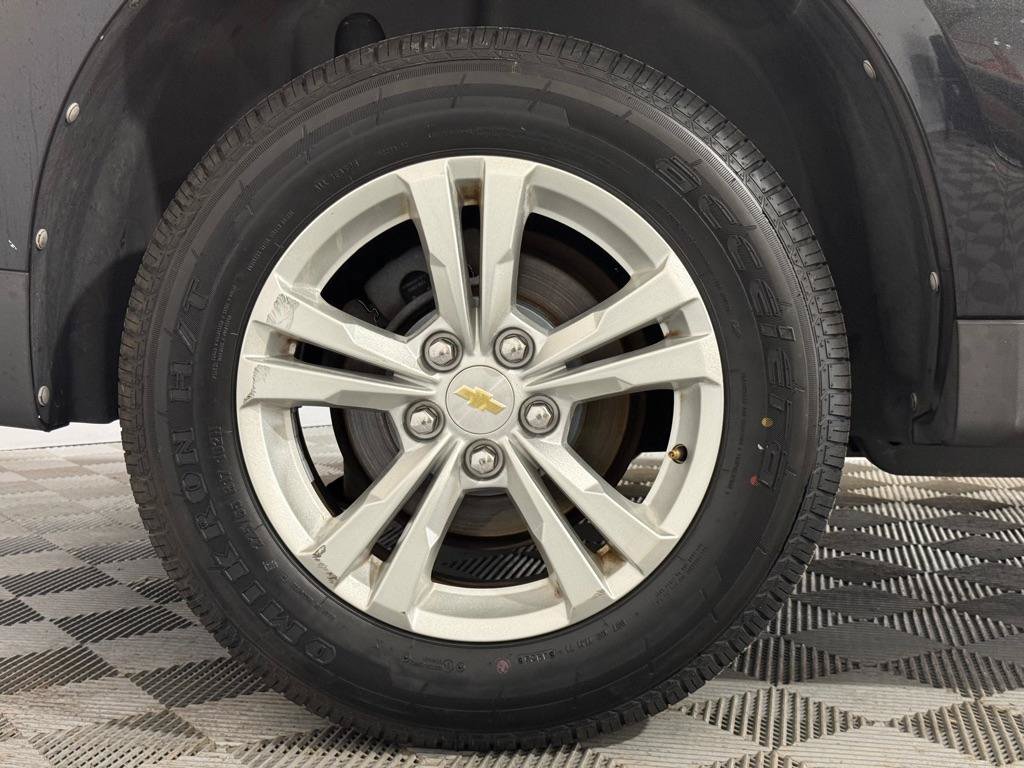 Used 2010 Chevrolet Equinox LT FWD image 39