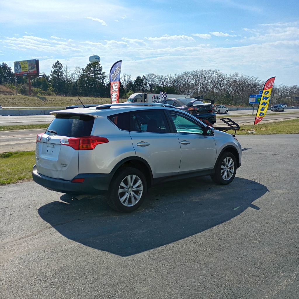Used 2014 Toyota RAV4 Limited w/ Technology Package image 5