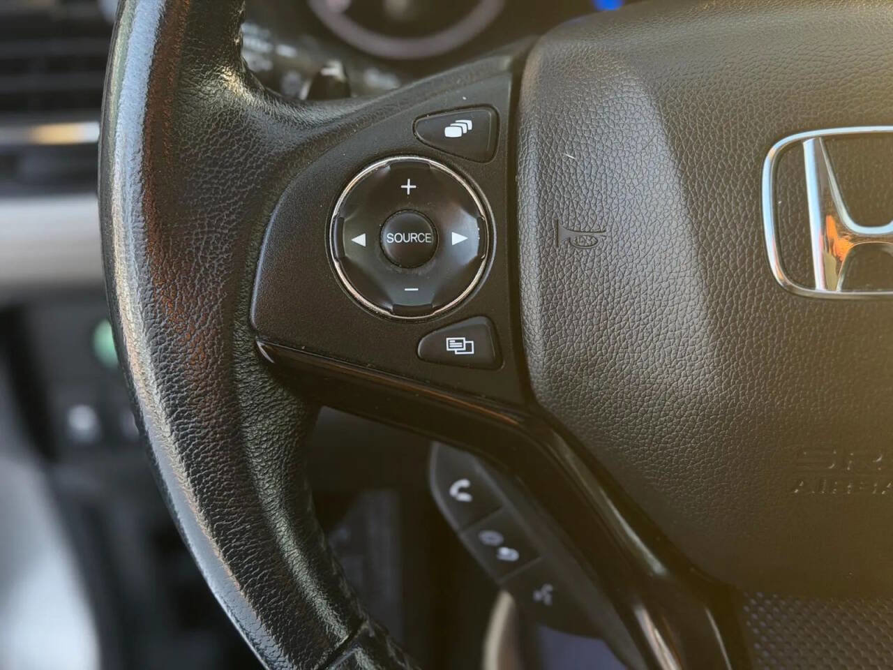 Used 2016 Honda HR-V EX-L image 13