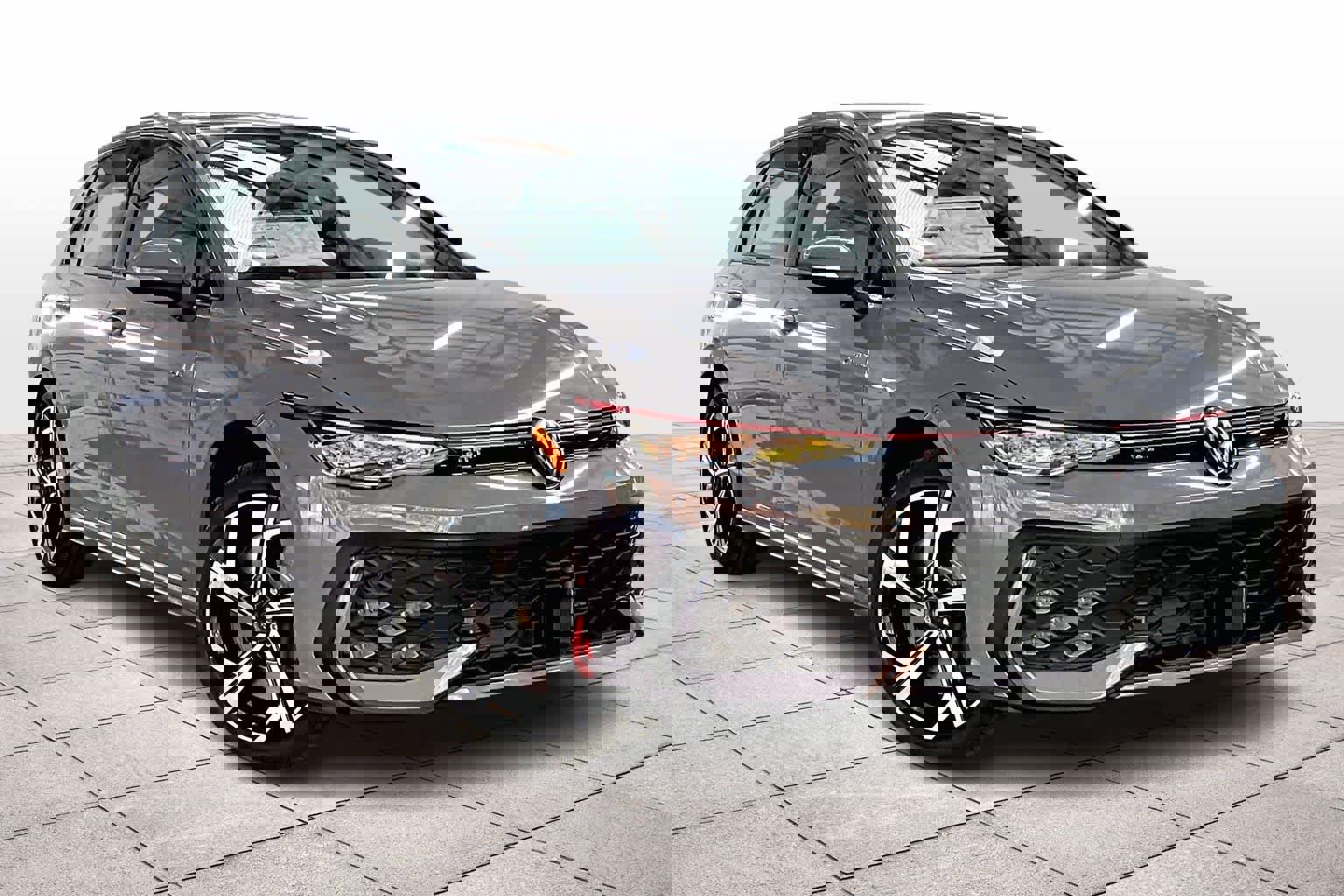 New 2026 Volkswagen GTI SE image 2