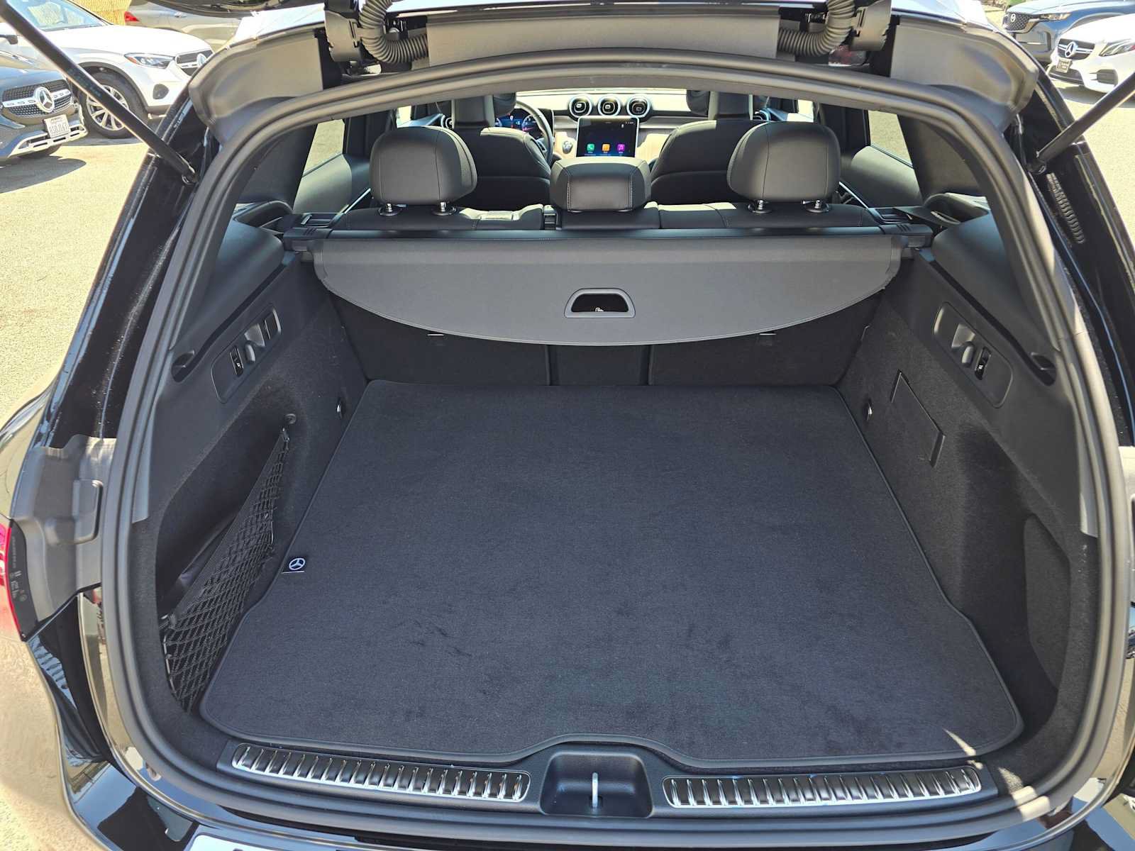 Used 2026 Mercedes-Benz GLC 300 4MATIC image 14