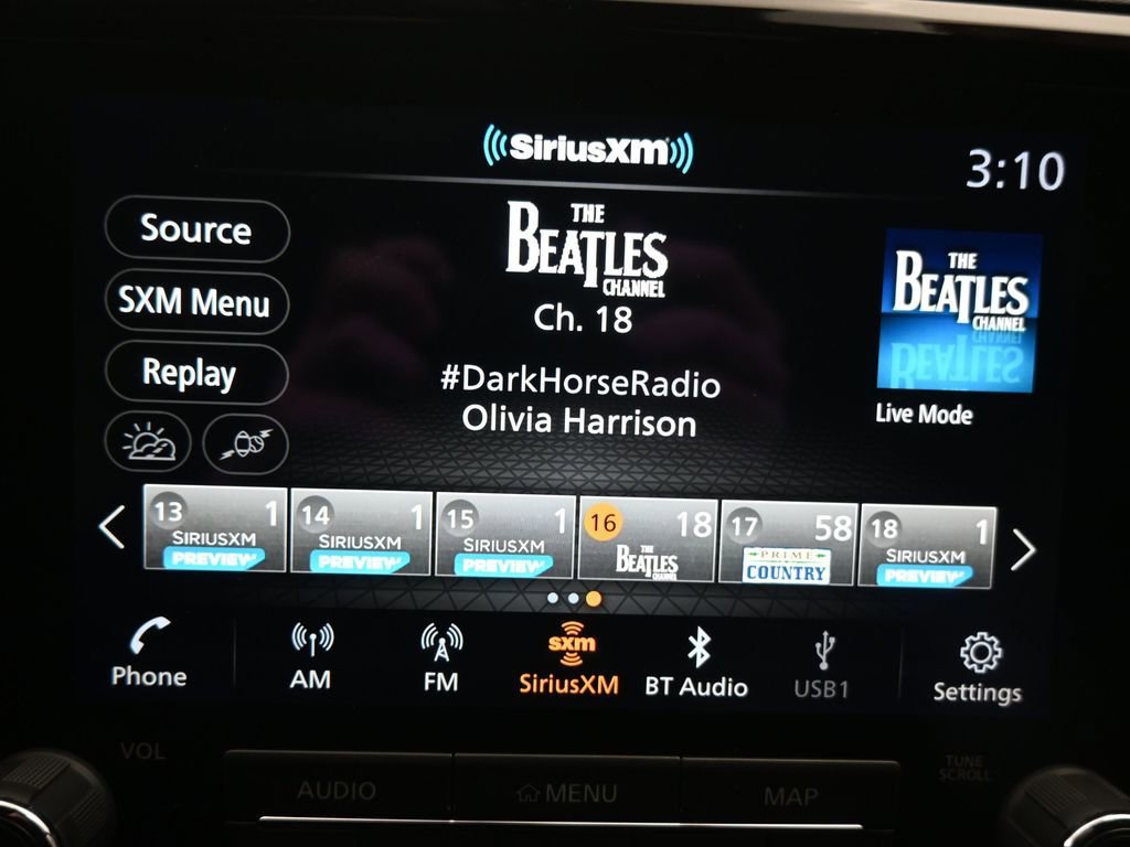 Used 2023 Nissan Frontier PRO-4X w/ Technology Package image 11