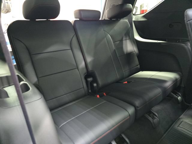New 2026 Chevrolet Traverse Z71 w/ Enhanced Driving Package AWD/4WD image 15