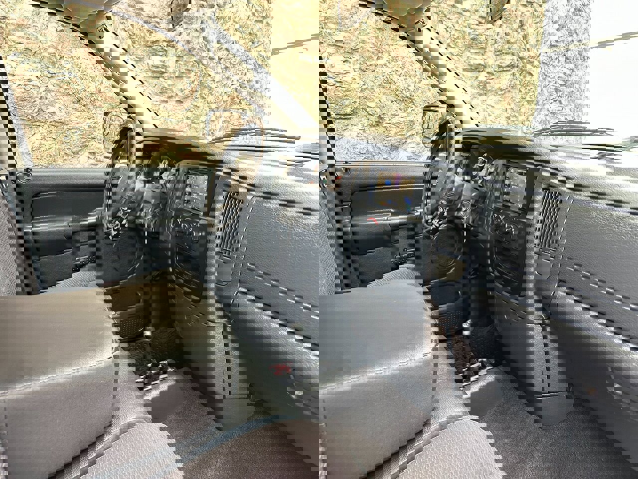 Used 2005 Dodge Ram 2500 Truck ST w/ Trailer Tow Group image 29