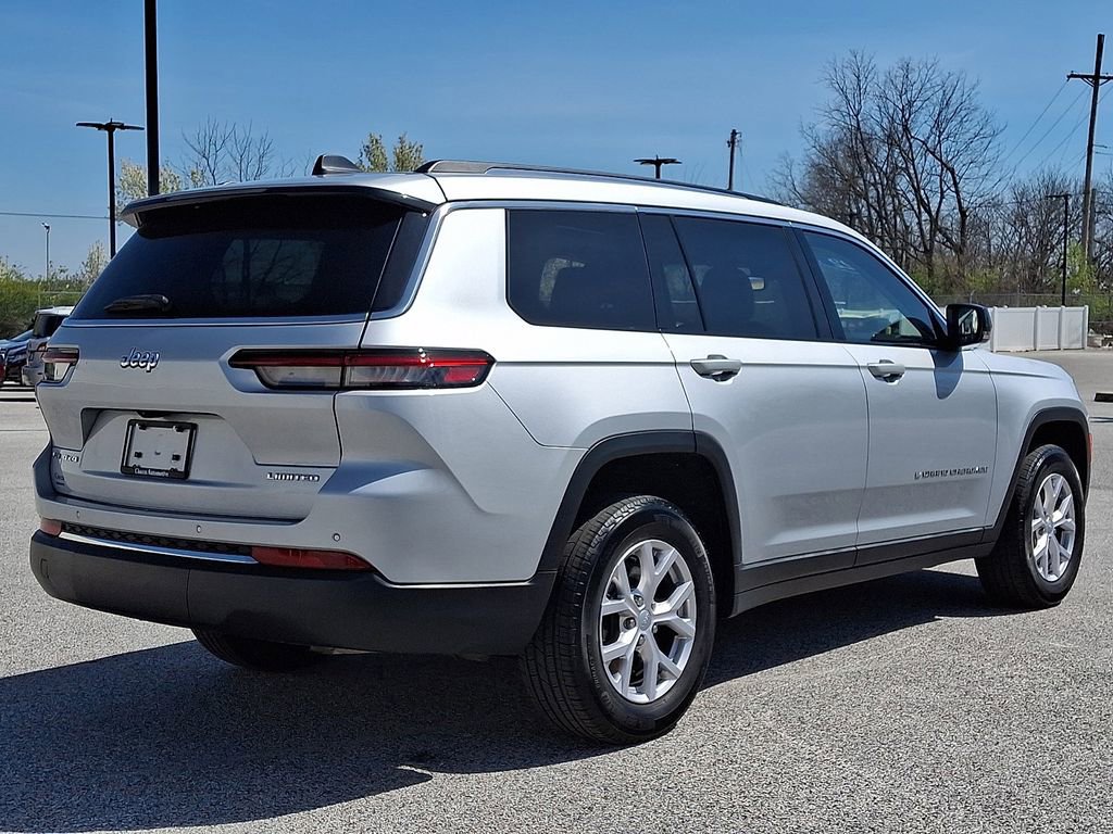 Used 2022 Jeep Grand Cherokee L Limited AWD/4WD image 9
