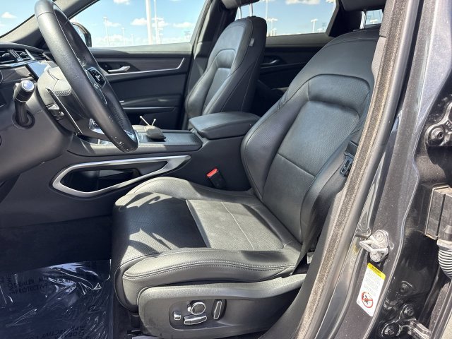 Used 2023 Jaguar F-PACE S AWD/4WD image 11