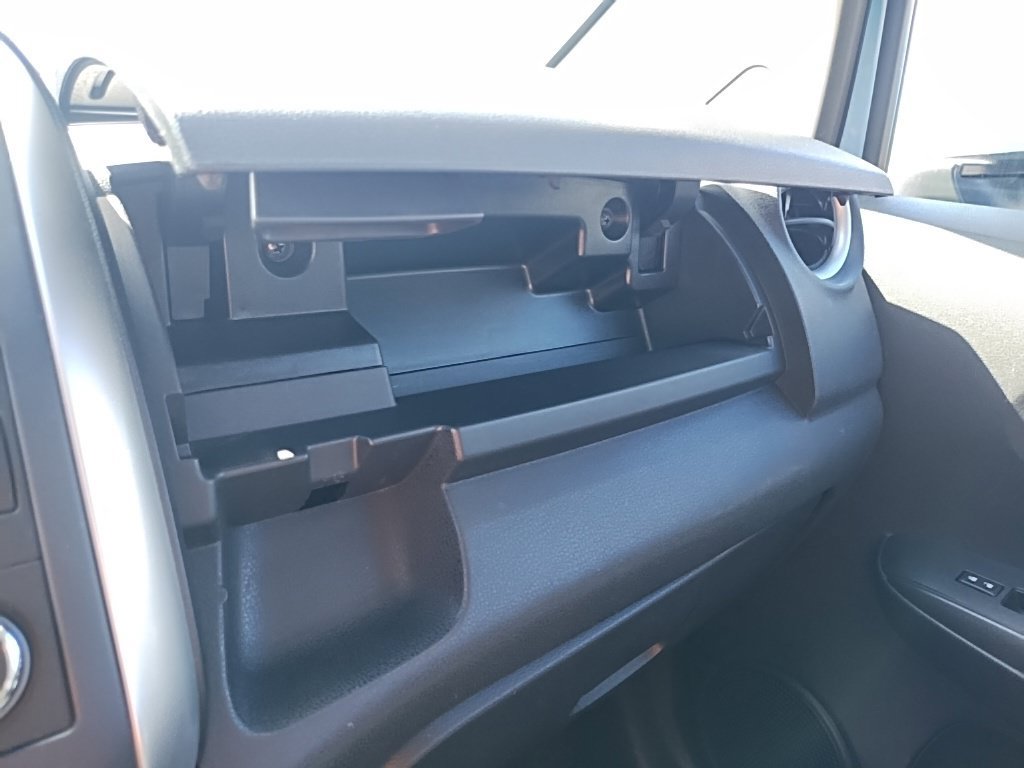 Used 2014 Nissan Versa Note SV FWD image 22