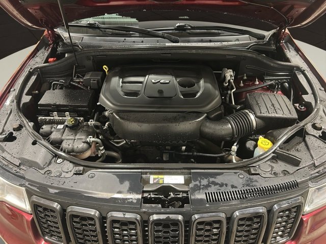 Used 2018 Jeep Grand Cherokee Limited image 27