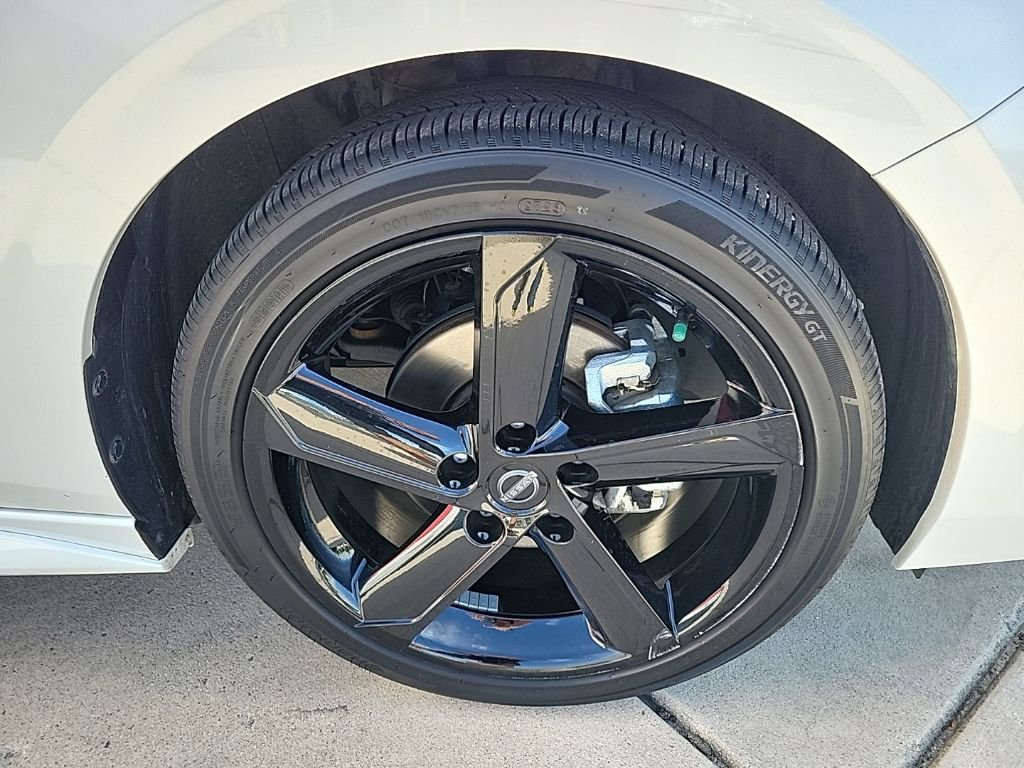 Certified 2024 Nissan Sentra SR image 9