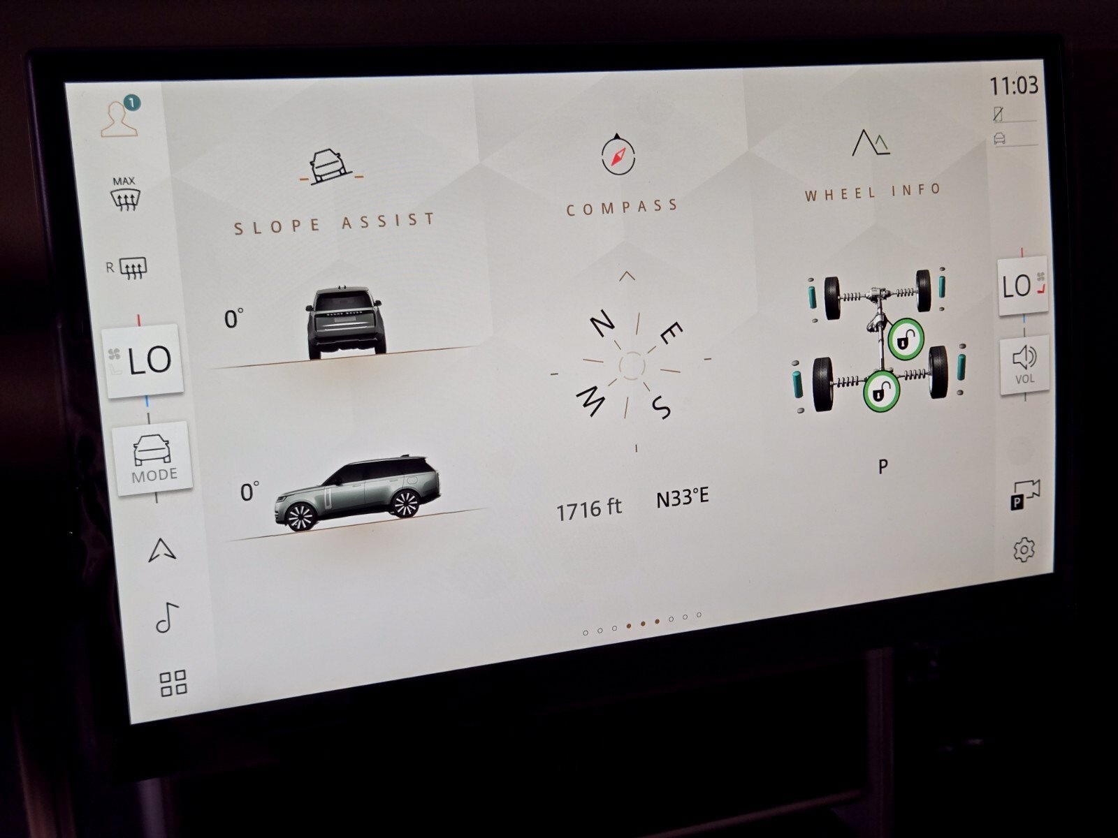 New 2026 Land Rover Range Rover SE AWD/4WD image 30