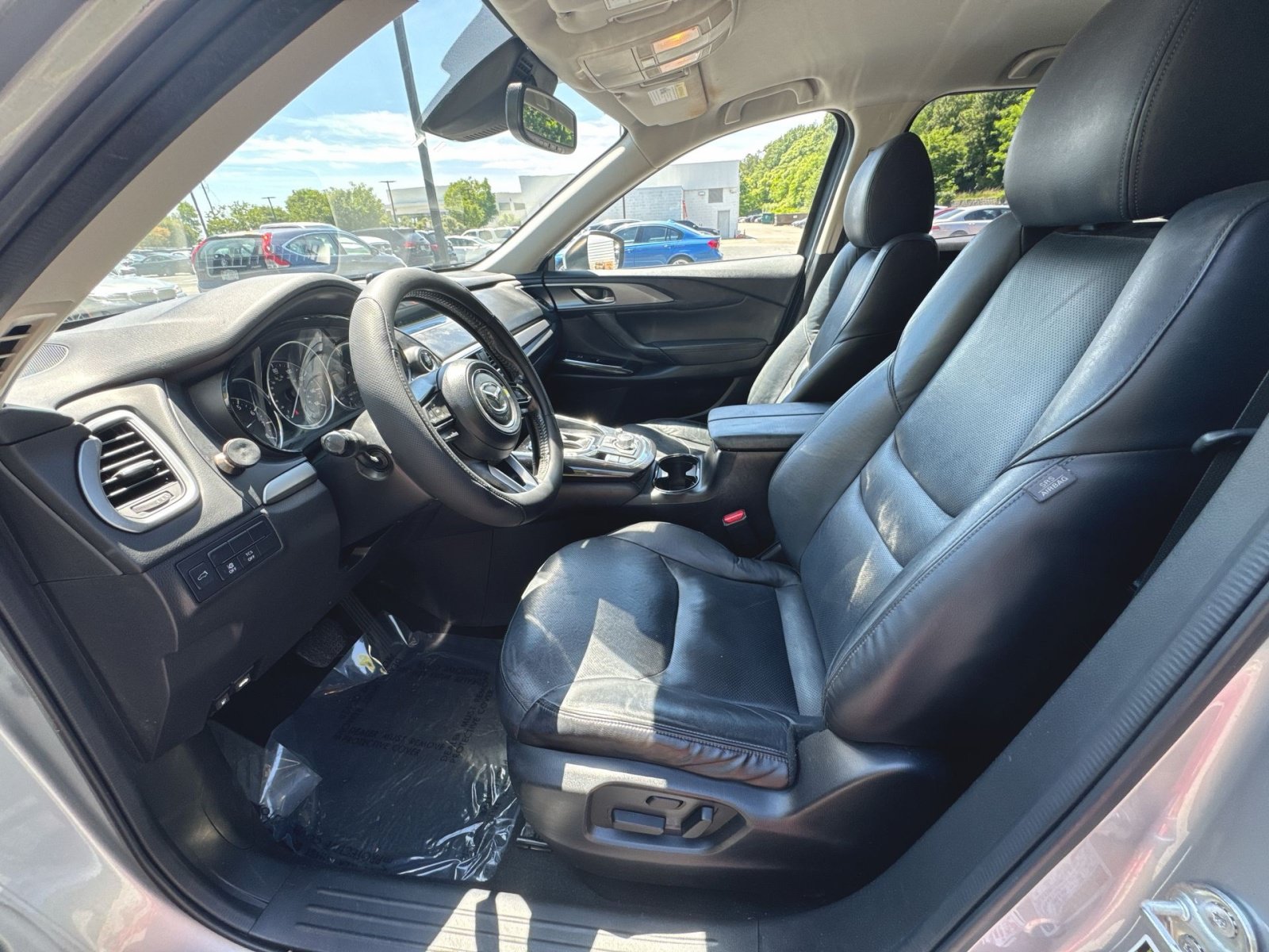 Used 2018 MAZDA CX-9 Touring FWD image 10