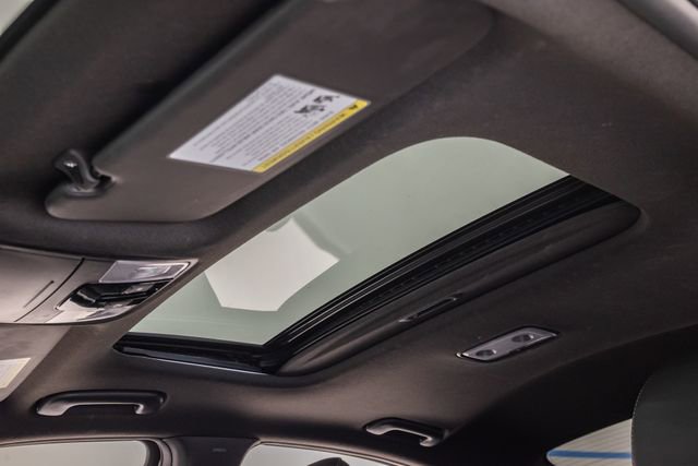Used 2023 Kia Forte GT-Line w/ GT-Line Premium Package FWD image 9