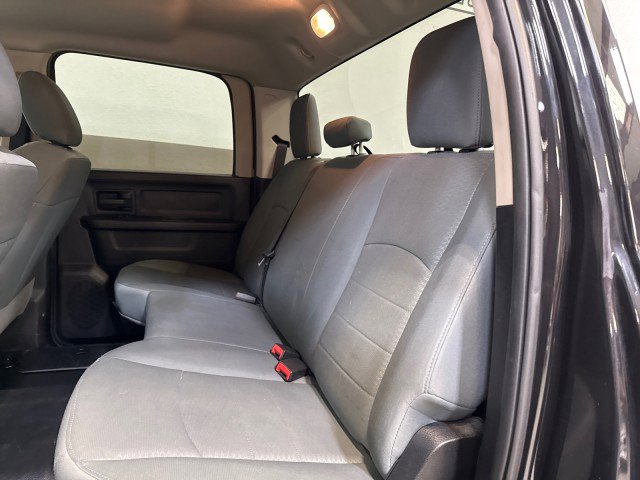 Used 2018 RAM 2500 Tradesman w/ Chrome Appearance Group image 32