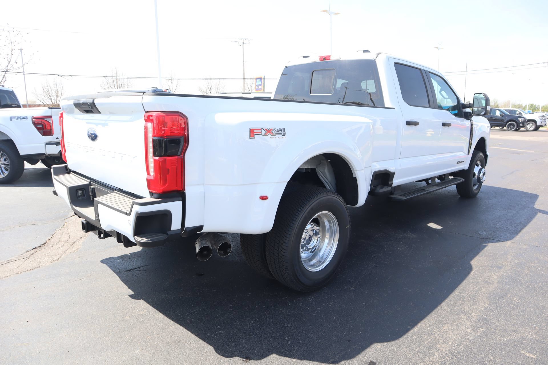 New 2026 Ford F350 XL w/ STX Appearance Package AWD/4WD image 19
