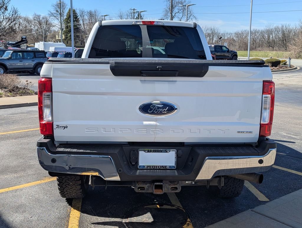 Used 2019 Ford F250 XLT w/ XLT Value Package image 4