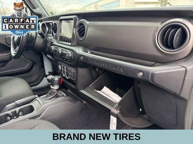Used 2023 Jeep Wrangler Unlimited w/ Cold Weather Group image 28