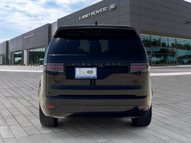 Certified 2025 Land Rover Discovery Dynamic SE AWD/4WD image 4