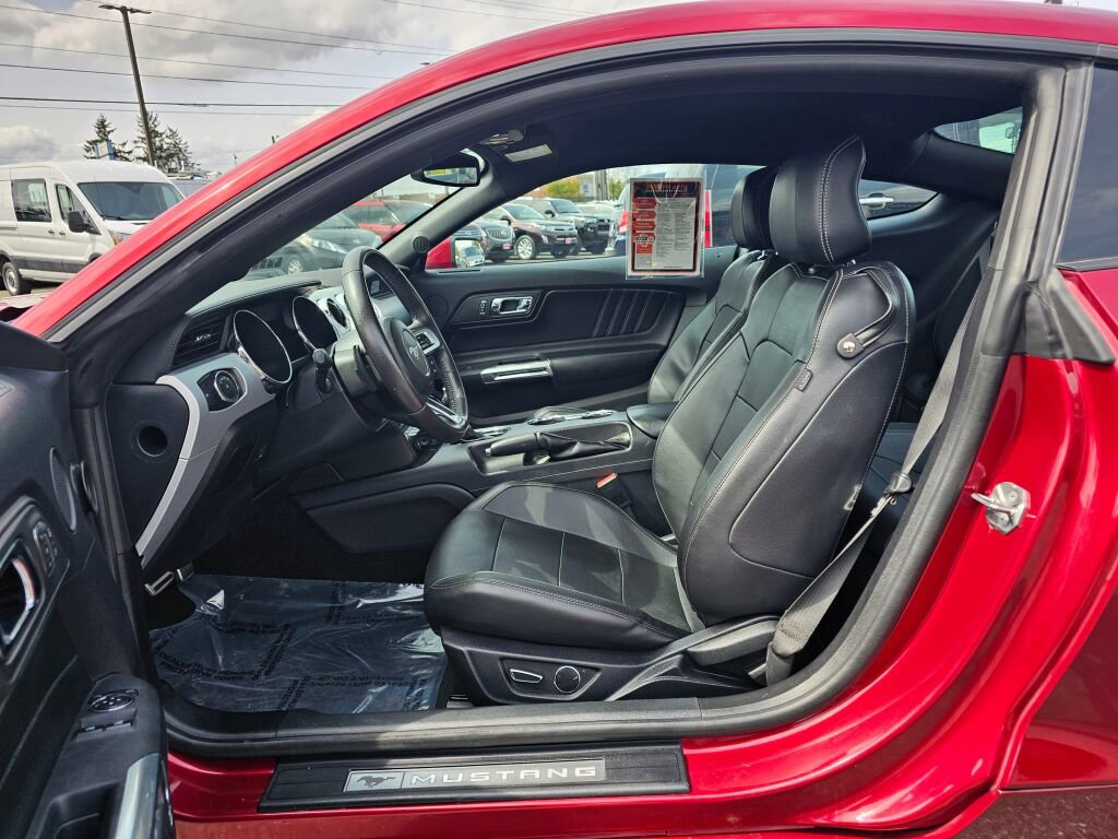 Used 2015 Ford Mustang Premium w/ Equipment Group 201A RWD image 20
