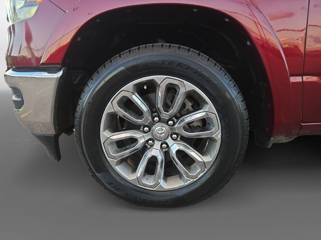 Used 2020 RAM 1500 Laramie AWD/4WD image 16