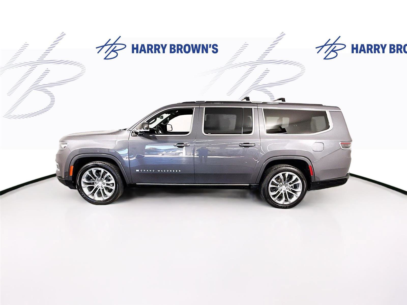 Used 2023 Jeep Grand Wagoneer L Series II w/ Rear Seat Video Group 1 image 1