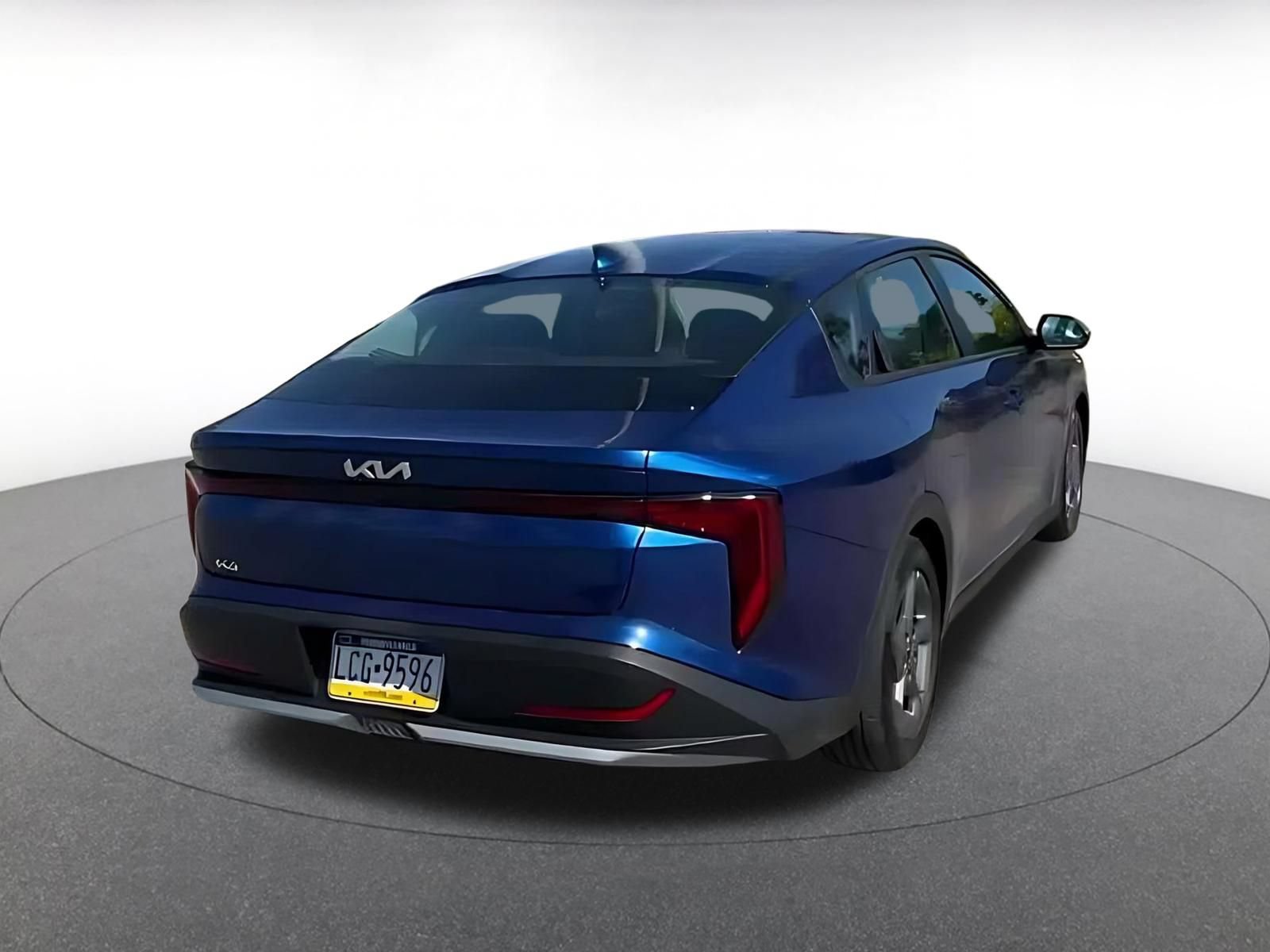 Used 2026 Kia K4 FWD image 11
