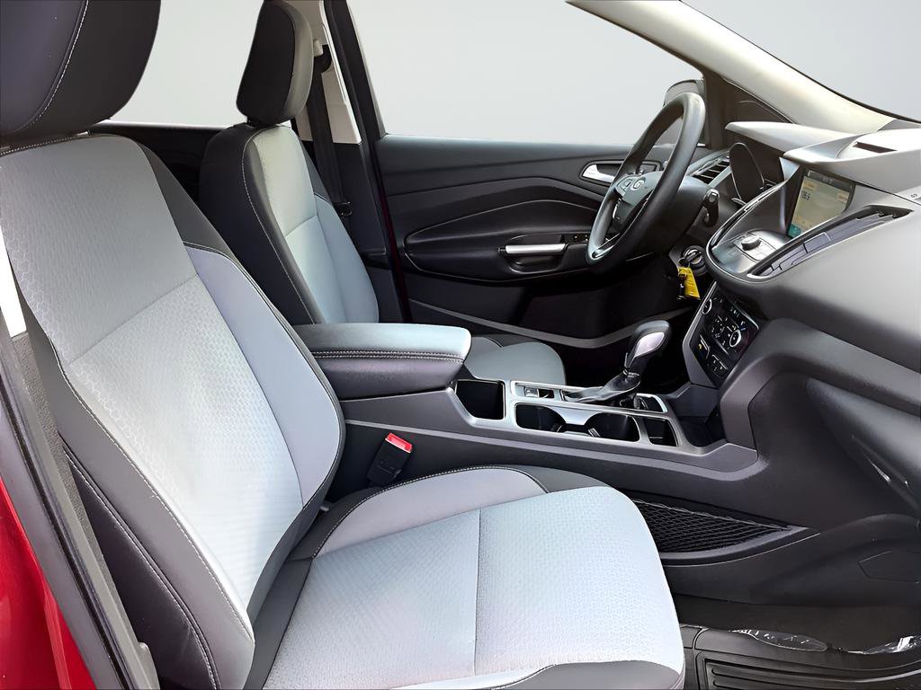 Used 2018 Ford Escape SE w/ SE Sync 3 Package image 16