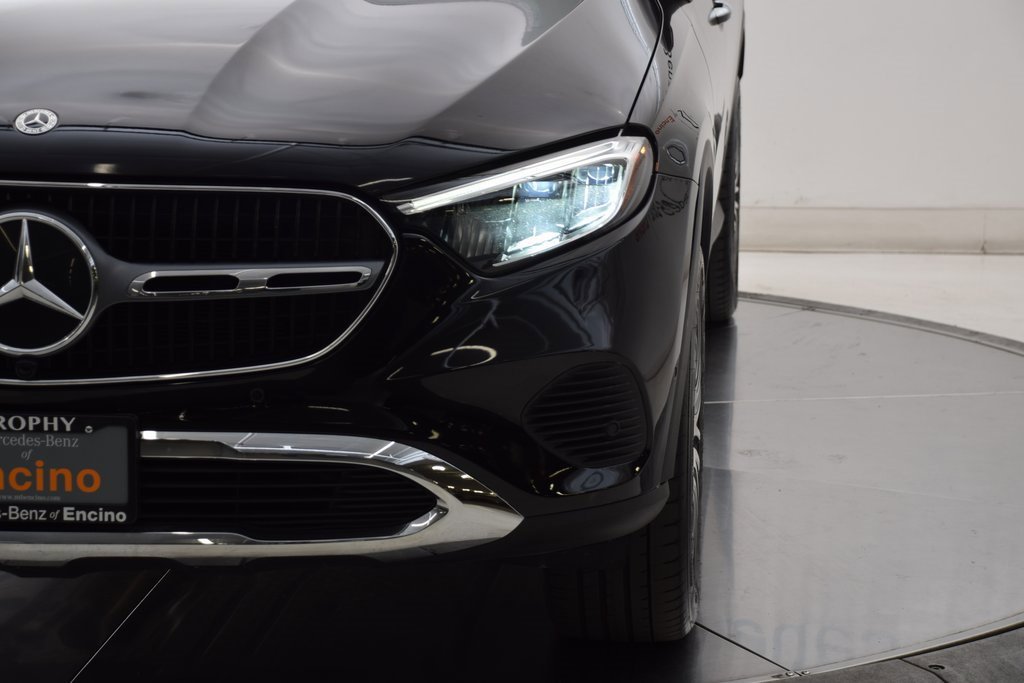 Used 2023 Mercedes-Benz GLC 300 image 10