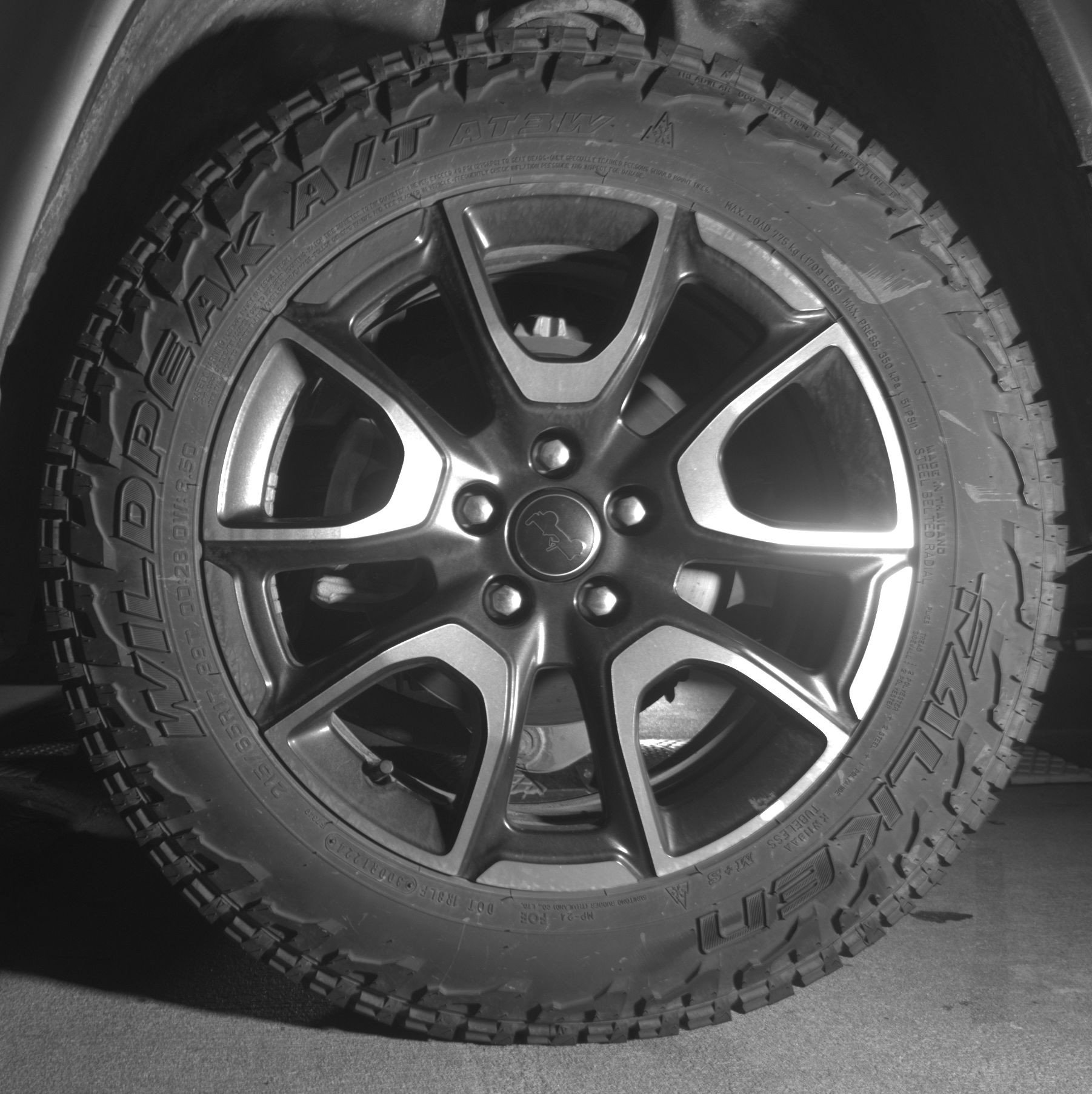 Used 2025 Jeep Compass Trailhawk w/ Trailer Tow Group image 14